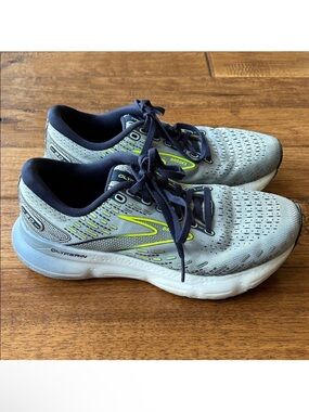 Brooks Glycerin 20 Cushioned Road Running Shoes Gray Navy Blue Womens Size 7.5